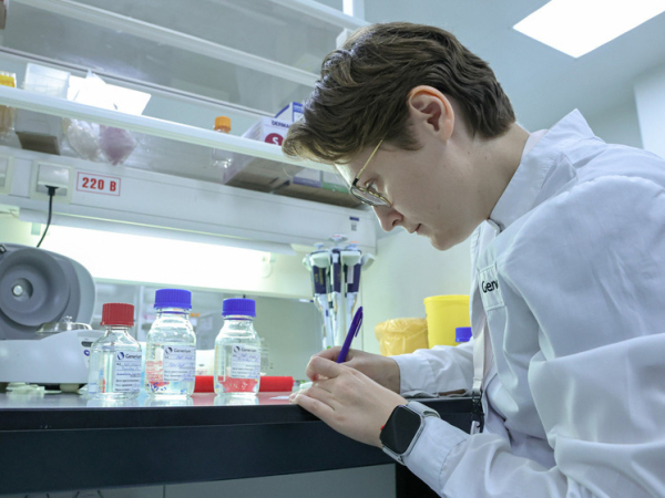 В российском городе синтезировали алмазы для компьютеров будущего 3 v-rossijskom-gorode-sintezirovali-almazy-dlja-kompjuterov-budushhego-76e49cd.jpg