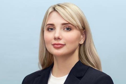 Как работать с&nbsp;зумерами и не сойти с&nbsp;ума? Рассказывает психолог