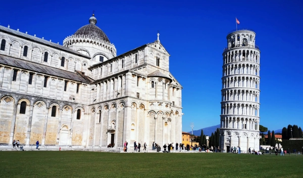 New Scientist. Новости науки и длинные статьи от опытных журналистов, освещающие события в области науки, технологий, здравоохранения и окружающей среды на веб-сайте и в журнале.