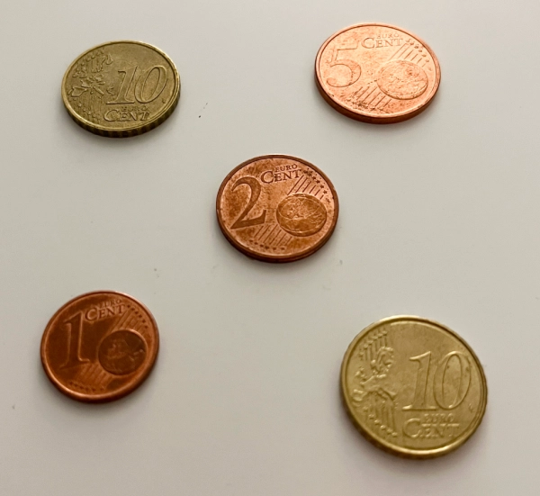 15fab542924f7fe605bab581eec2d0b5