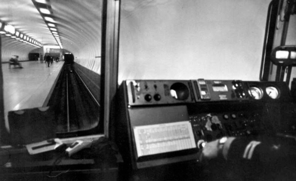 Ленинская с точки зрения машиниста