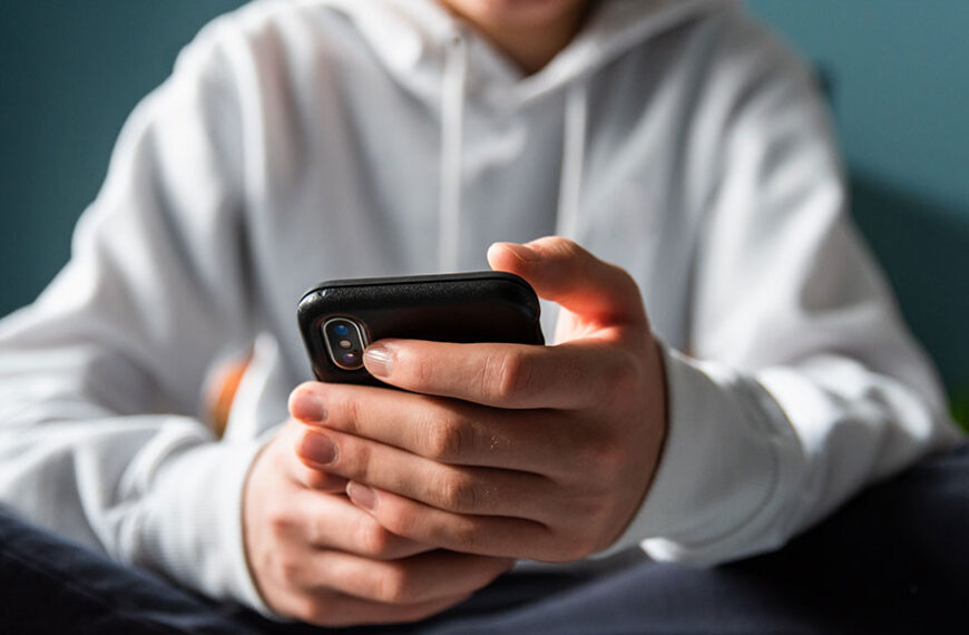 Помощь при стрессе и депрессии:&hellip;