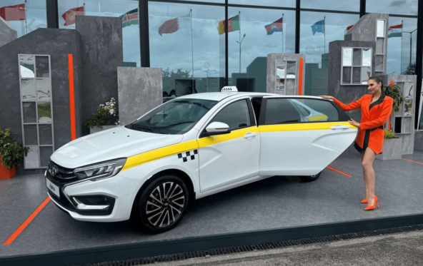 Аналитика: «АвтоВАЗ» начал поставлять Lada&hellip;