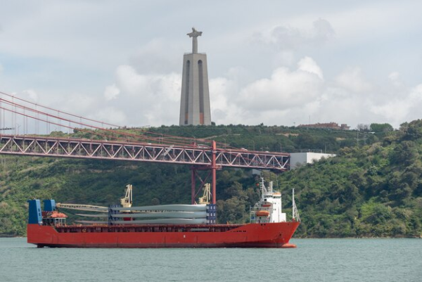 8bfddcf485d98e31d751d2a59af311bc