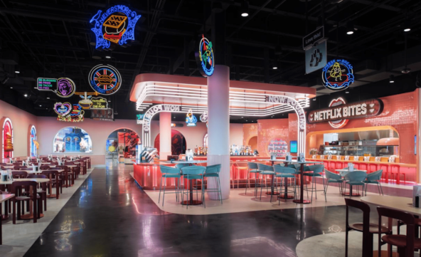 Фото: первый развлекательный «дом» Netflix по мотивам «Уэнздей», «Игры в кальмара» и других проектов 7 Источник: Kat Kendon / Netflix / AOL