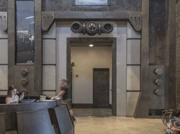 One Icon HQ: как выглядит офис, транслирующий философию «цель превыше разума» 4 c3e7ded7e9178b57fea4491b24a2d6fb