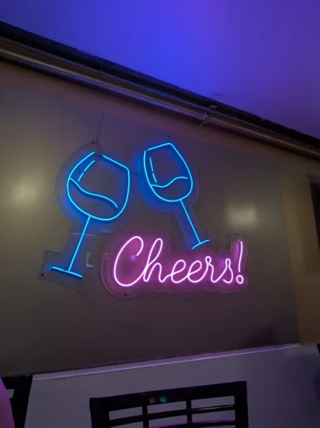 d225ab95e0a8d5d125dfedcb9784d6e9