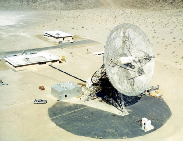 Антенна связи DSS-11 в Голдстоуне — подробнее о ней рассказали в другой статье
