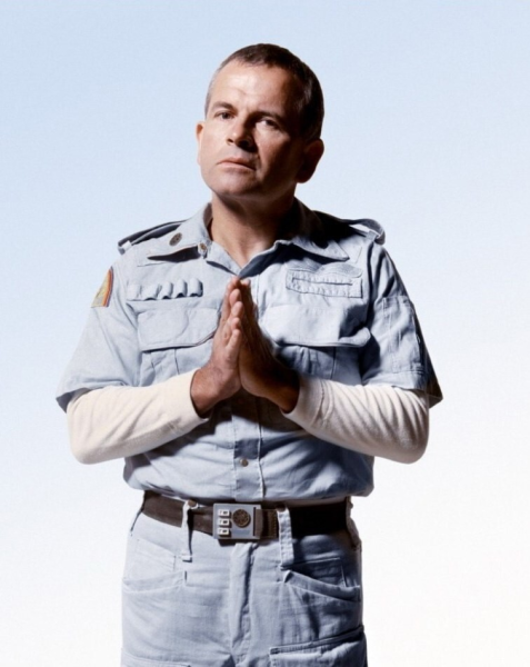 Сексуальный подтекст андроида Эша или как Бильбо Бэггинс попал в фильм непонятной категории 5 daa8cba2c298c92c1c74cac9fb5413b0