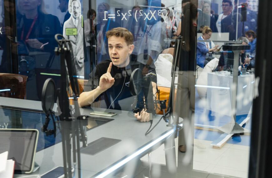 Докладываем, что происходит на Конгрессе&hellip;