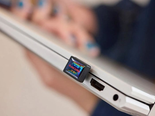 Sandisk выпустила малюсенькую флешку Extreme Fit USB-C