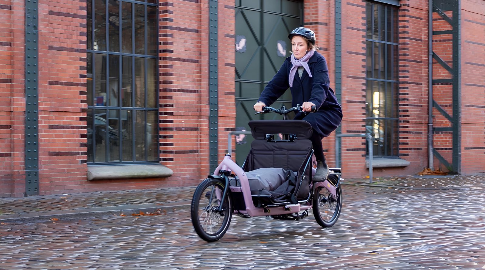 Стартап Fold выпустил удобный складной электровелосипед 2 startap-fold-vypustil-udobnyj-skladnoj-elektrovelosiped-5426f7c.jpg