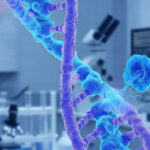 Изображение лаборатории с микроскопом и визуализацией молекулы ДНК.