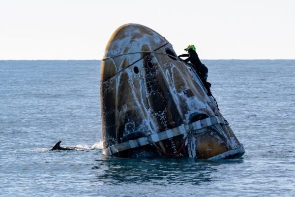 2ae202cd95693e82b4282e5c421a8506