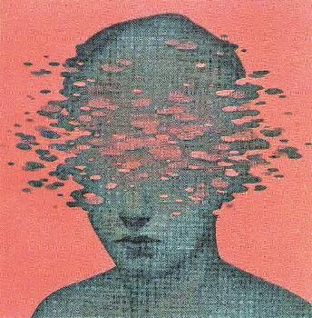 Абстракция: лицо человека с расплывающимися чертами на розовом фоне.