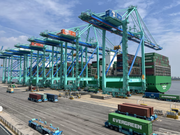 Фото порта Тяньцзинь