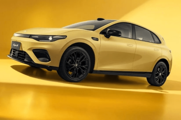 Leapmotor Lafa 5 - народный чемпион