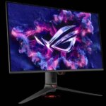 Игровой монитор ASUS ROG с ярким дисплеем и логотипом на черном фоне.