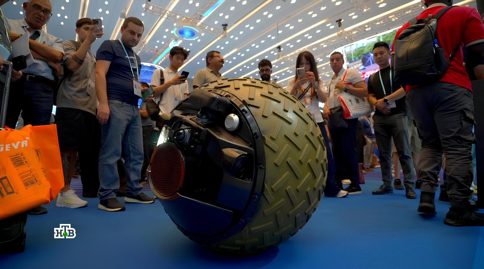 Что новенького? Самое интересное на выставке новаций в Китае 2 chto-novenkogo-samoe-interesnoe-na-vystavke-novacij-v-kitae-2a16549.jpg