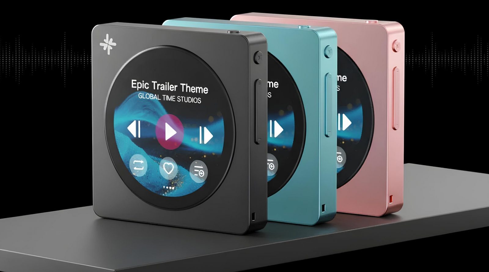 Три цветных портативных музыкальных плеера на черном фоне, экран с элементами управления музыкой.