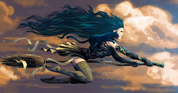 Ведьма на метле в полете с развевающимися лентами на фоне облачного неба.