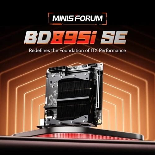 Мини-ПК Minisforum BD895i SE на фоне оранжевых линий, улучшенная производительность ITX.