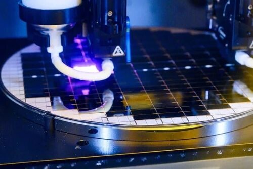 Samsung удалось согласовать производство чипсета Z990 для Intel