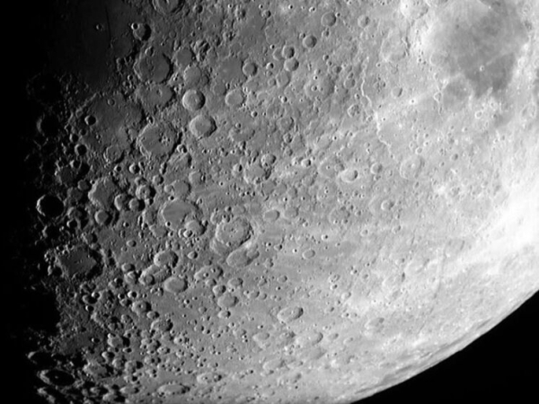 vremja i prichiny rannej bombardirovki luny meteoritami vyjasnili rossijskie uchenye 8714715.jpg