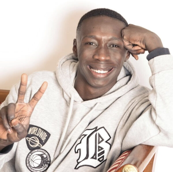 Хаби Лейм, тот самый король TikTok с сотнями миллионов подписчиков, провернул сделку на почти миллиард долларов! 3 0ce11882cd7ee299460d7a7a4749debd