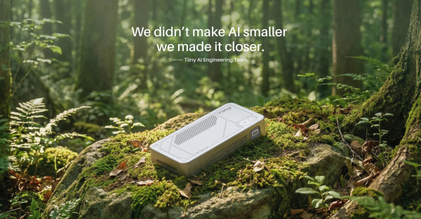 Этот мини-ПК размером со смартфон попал в Книгу рекордов Гиннесса. Tiiny AI Pocket Lab способен локально запустить ИИ на 120 млрд параметров 2 48c0b841977f17736119123493435764