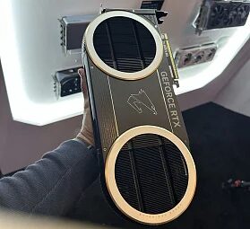 CES 2026: GIGABYTE показала RTX 5090 AORUS Infinity с печатной платой от Founders Edition