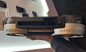 CES 2026: GIGABYTE показала RTX 5090 AORUS Infinity с печатной платой от Founders Edition