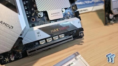 CES 2026: Minisforum показала настольную плату на мобильном AMD Ryzen AI MAX+ 395