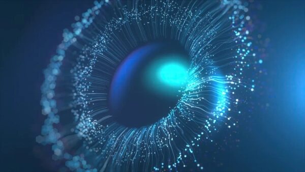 Абстрактное изображение с голубым сетчатым глазом на темном фоне.