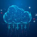 Цифровое облако на синем фоне с иконками технологий, концепция облачных вычислений.