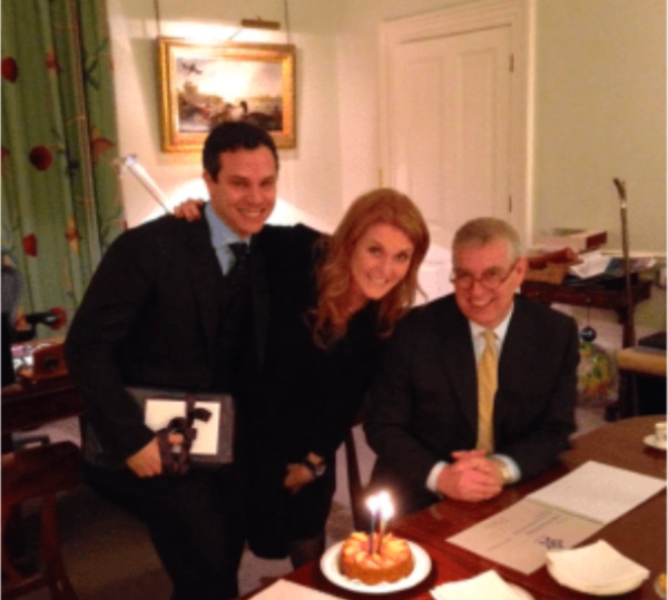 Советник принца Эндрю предложил Джеффри Эпштейну инвестировать в стартапы по производству электромобилей, такие как Lucid Motors. 3 d9fc687c1b975376b94ca77c8cff74b9