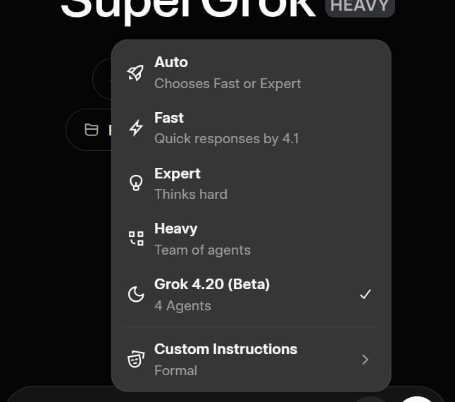 Интерфейс SuperGrok с выбором режимов: Auto, Fast, Expert, Heavy, Grok 4.20 (Beta), Custom.