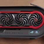 Видеокарта ROG Matrix в коробке с тремя вентиляторами и красными акцентами.