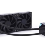 Система жидкостного охлаждения для компьютера с двумя вентиляторами.