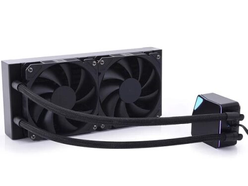 Система жидкостного охлаждения для компьютера с двумя вентиляторами.