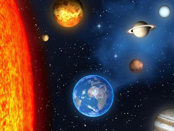 Возле Солнца впервые вычислен крупный объект: ученые говорят о темной материи 1 Солнечная система: планеты и Солнце на фоне звёздного неба.