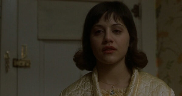 Ученые зафиксировали ежегодный рост случаев самоповреждения среди подростков. Особенно пострадали девочки