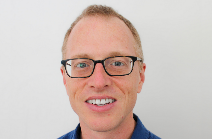 Брайан Хедден назначен со-заместителем декана по вопросам социальной и этической ответственности в сфере вычислительной техники.