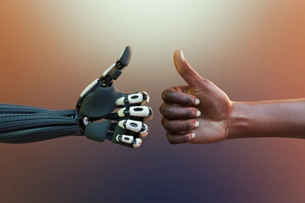 В воскресенье компания по производству человекоподобных роботов достигла оценки в 1,15 млрд долларов для создания бытовых роботов. 1 57feb568700234ada6e80f0e8d5cbcaa