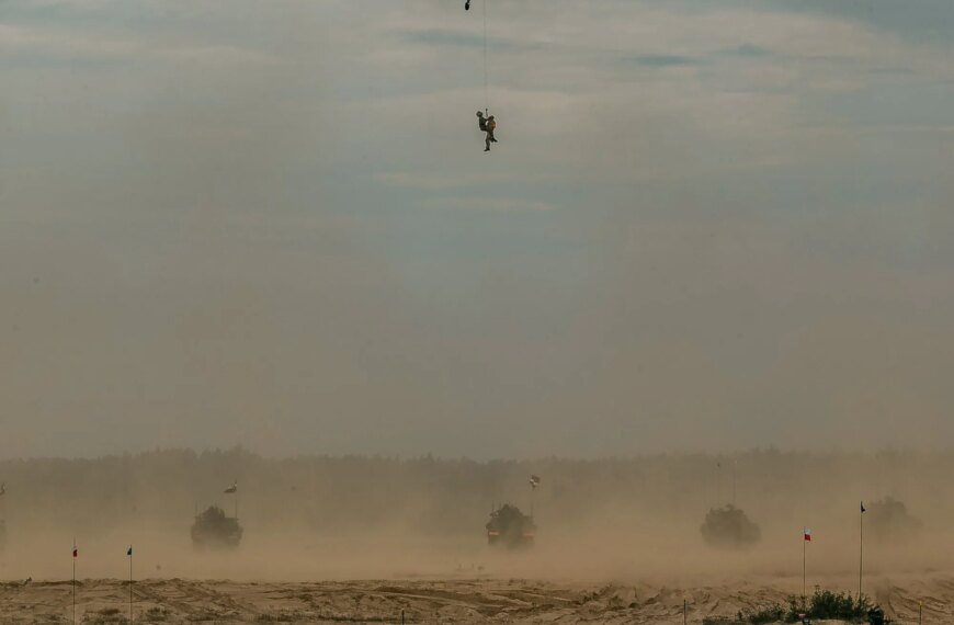 Загрузка: как ИИ используется для военного целеуказания и война Пентагона против Клода