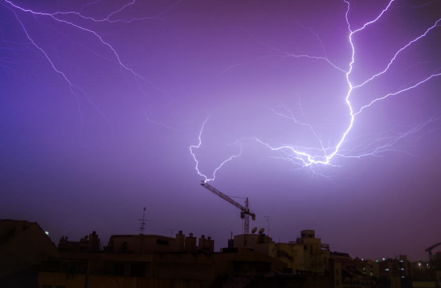 Ученые говорят: Разряд