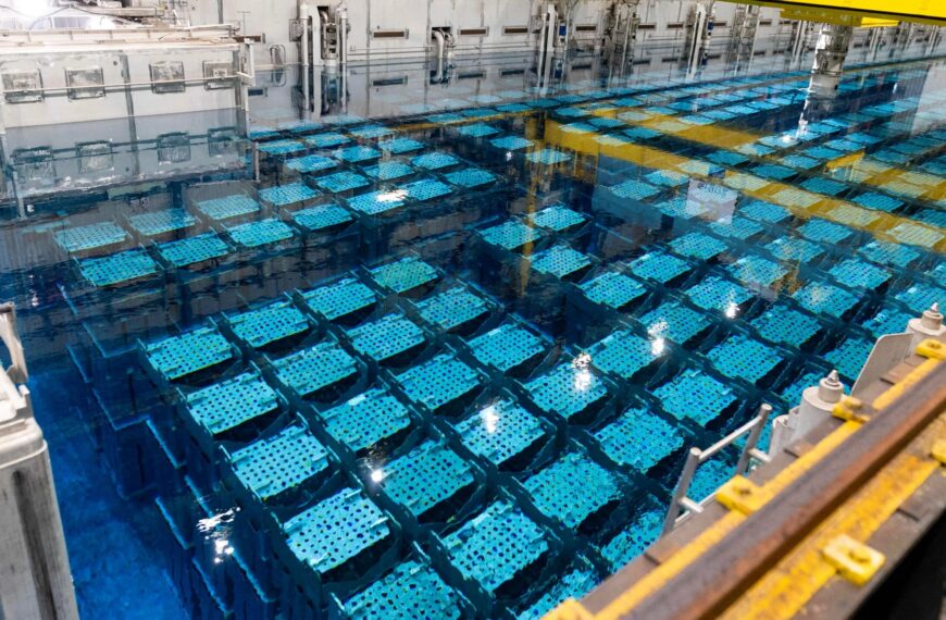 Почему мир не перерабатывает больше ядерных отходов