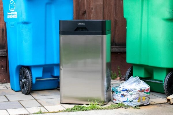 Будут ли блоки, произведенные на этих машинах, в конечном итоге приниматься в местные контейнеры для переработки?