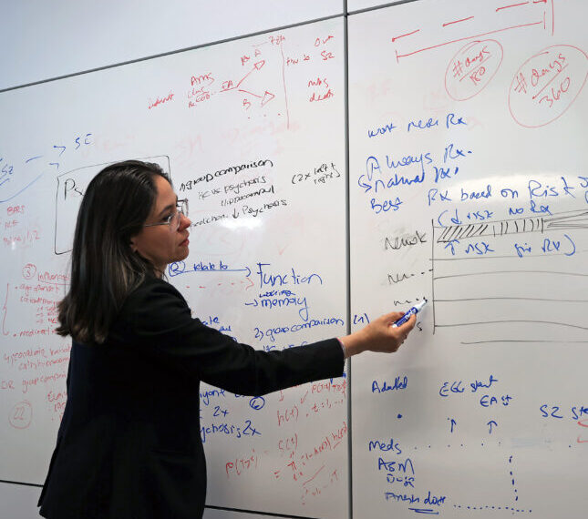 STAT+: Ранние признаки болезни Альцгеймера часто остаются незамеченными. Эти исследователи хотят это изменить.