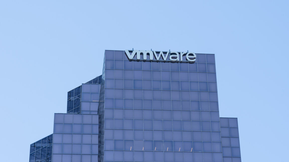 Офис VMware в Белвью, штат Вашингтон, США — 15 июня 2023 г.